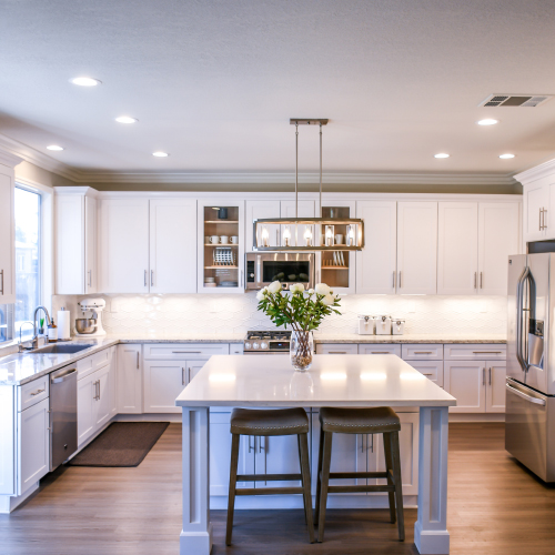 Bếp và phòng ăn